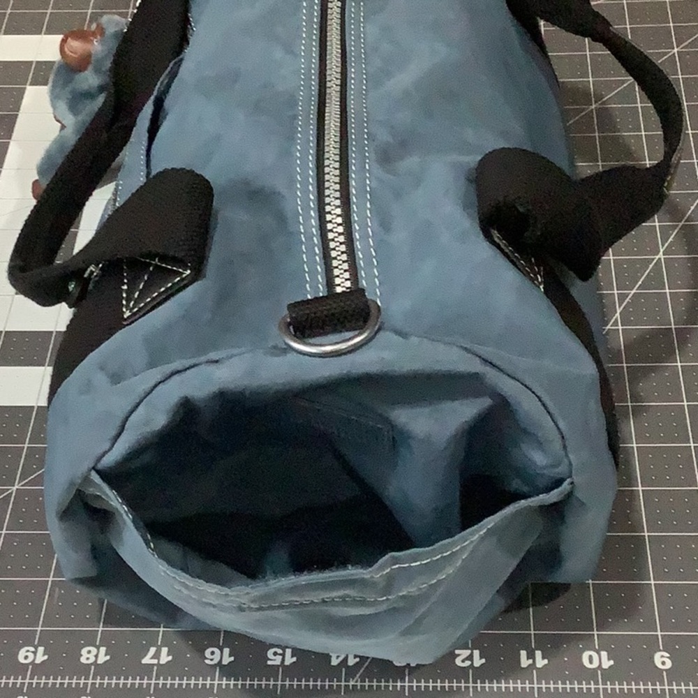 EUC Kipling Gray Blue Duffle Tote Bag - Picture 3 of 6